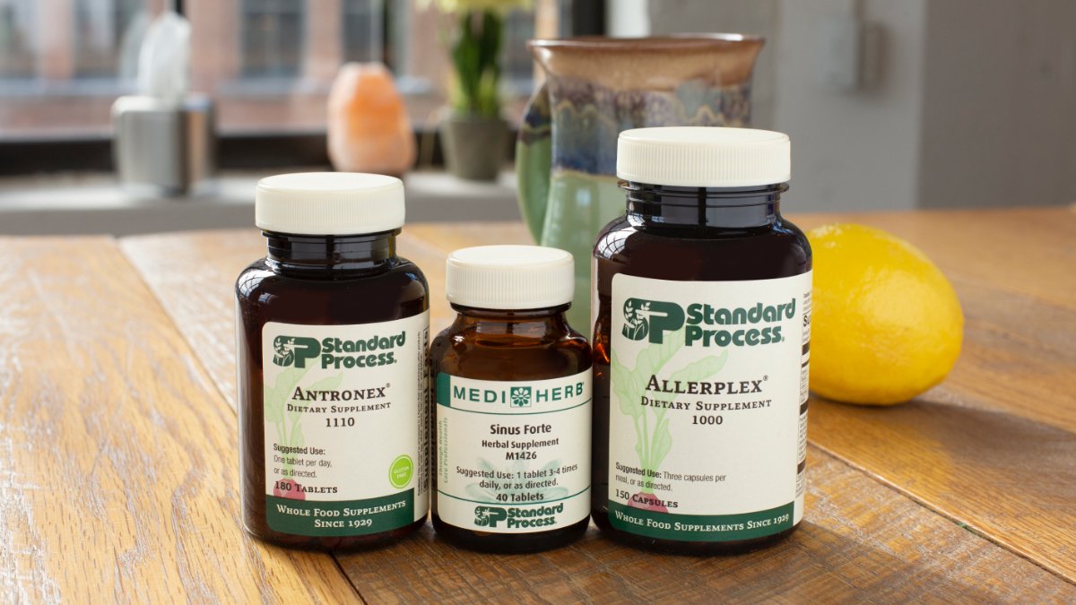 StandardProcess's tweet photo. Spring is officially here and your body can face seasonal challenges from environmental substances. Don’t let seasonal stressors keep you from leaving the house.

Get a breath of fresh air: https://t.co/lDlawYO44V
#SeasonalStressors #OurStandardProcess https://t.co/irFPsnIWZi
