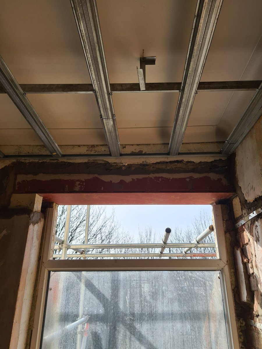 GSJoineryYorks1's tweet photo. Installing these two large steel supports where both internal timber and external stone lintels have failed and caused movement to the masonry above. #builders #joiners #structuralrepairs #homeimprovement @SelcoBW see https://t.co/WPOCQ8ADsk for more or find us on @Checkatrade https://t.co/lsWlumeiPY