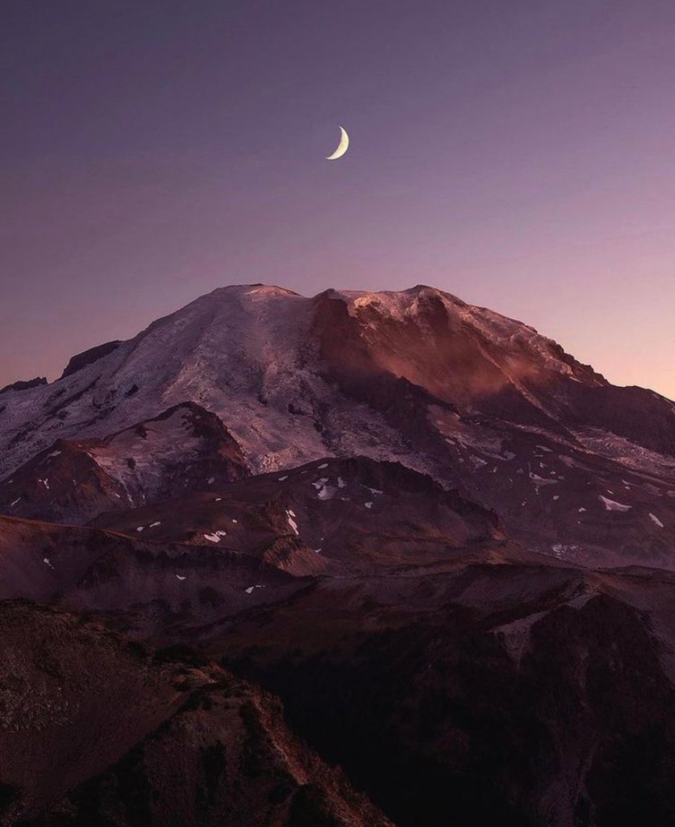 Üstlerindeki göğe bakmazlar mı?

|Kaf 6