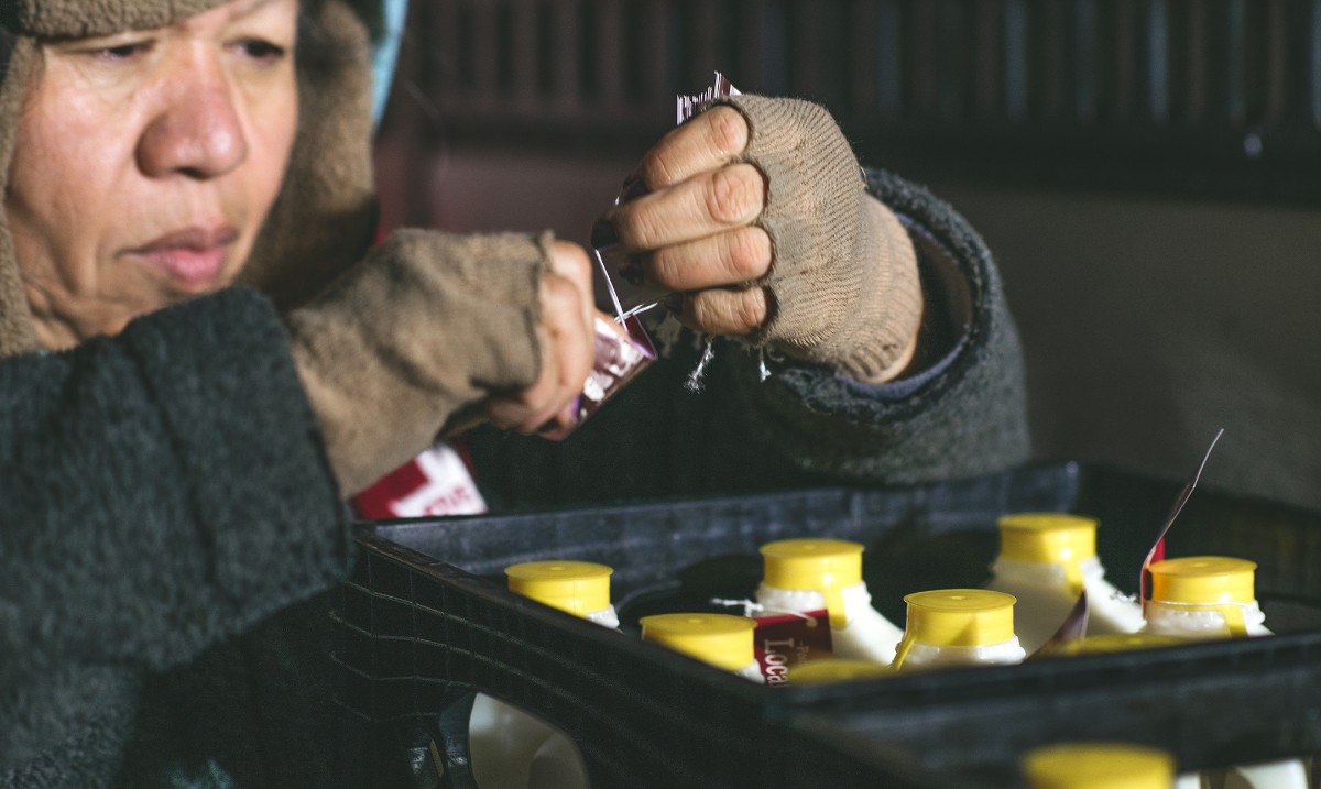 #Local is about more than just distance. Local means knowing where our food comes from and what practices and processes were used along the way. It means paying #farmers fairly to support their responsible #farming and business practices. 
Learn More... ow.ly/ioOe50Eczu6