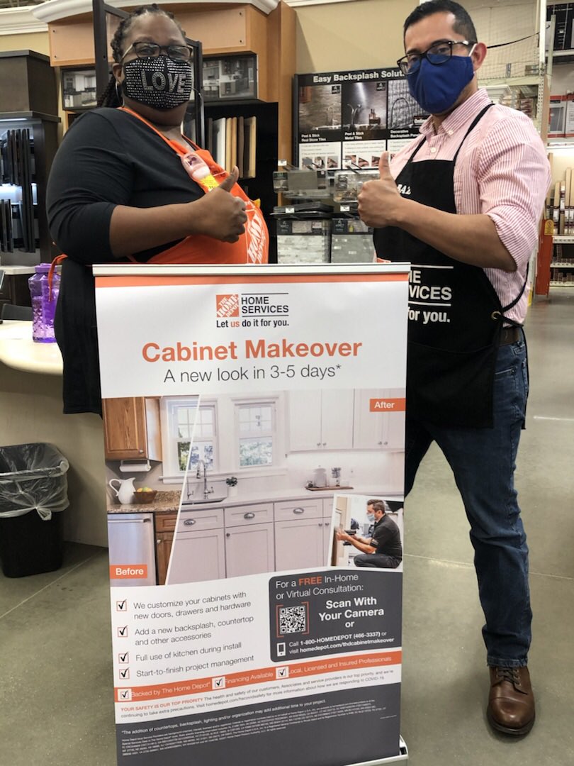 <a href="/gloria_terri/">Terri Gloria</a> thanks for helping get these pop up signs in D149. <a href="/HDI_531/">HDI Branch #531</a> Designer Carlos making good use of them! #MakeoverTakeover <a href="/jsh_thd/">Jeff Harrell</a> <a href="/kmn293/">Kelly Newell</a> <a href="/TeresiJay/">Jay Teresi</a> <a href="/jaybisping/">Jay</a>