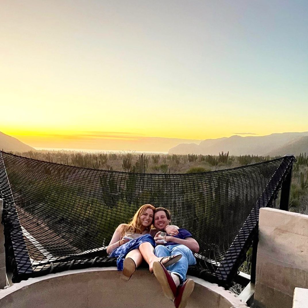 "Found the spot and finally feeling like a bride! 👰‍♀️🤵‍♂️" - <a href="/reidssss/">V</a>
⠀⠀⠀⠀⠀⠀⠀⠀⠀
Paradero Todos Santos is tailor-made for an unforgettable &amp; unique romantic getaway,  whether it's for your honeymoon, your anniversary, or just because. Book your stay today.