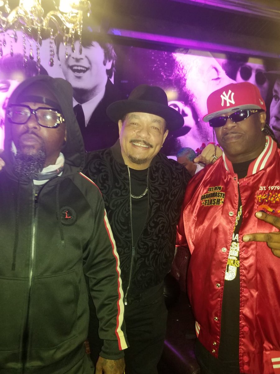 Treach..  Ice T... Scorpio.
Legend 2 Legend Concert night