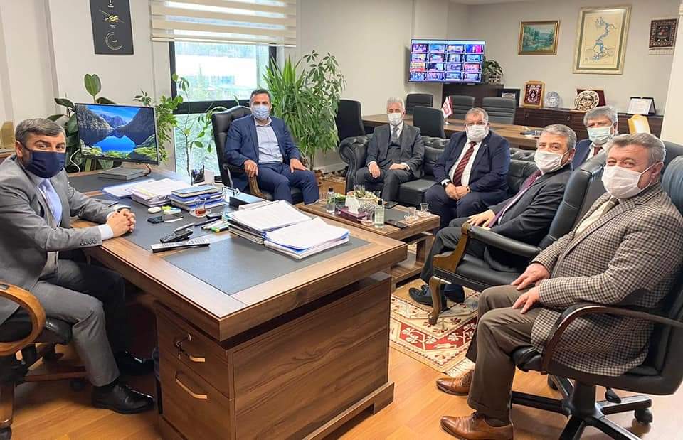 mucahit2929's tweet photo. Mil-Diyanet Sen heyeti ile birlikte RTÜK Başkan Yardımcısı İbrahim USLU ziyaret ettik. Medya yoluyla toplumsal değerlere verilen zararın konuşulduğu ziyarette, yaşanan sorunların en asgariye indirilmesin de RTÜK'e büyük görevler düştüğüne vurgu yaptık.
@ibrahimuslu55 https://t.co/XBI2jgunUV