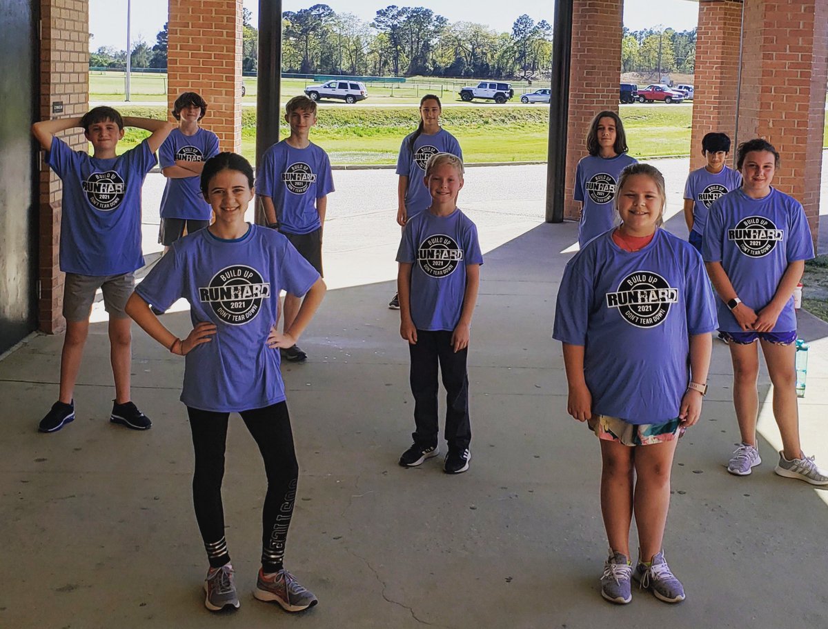 It’s earn your shirt week and these runners are excited to rep Run Hard around town!

Have you earned your shirt yet? What do you think about them?!