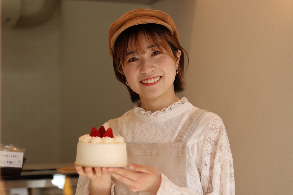 澁谷 太輔 大学職員 大学広報 部長 港区のケーキ屋としては昼間人口がゼロに近い最悪な立地に 最高のシーンを魔法の粉のようにふりかけると ウーバーイーツ専門 芝公園でピクニックスイーツになるというコロナ禍の新コンセプト業態ができました 戸板