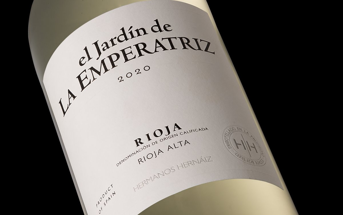 juanluisrecio's tweet photo. Finca La Emperatriz Blanco 2020, un vino tan potente como de gran finura en una añada compleja en la Rioja Alta https://t.co/wyOEUR8ldw #ViñedosHermanosHernáiz  @BodegasLaEmperatriz @FincaEmperatriz #vinos #viura #Rioja #RiojaAlta https://t.co/74PNyhoBNc