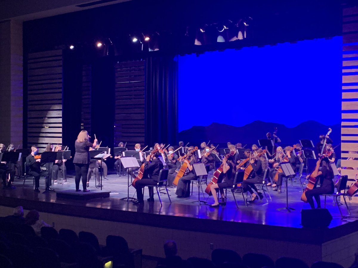BettHighSchool's tweet photo. BHS String Orchestra with a great performance tonight. 🎼 #bettpride https://t.co/S97J38QJz3