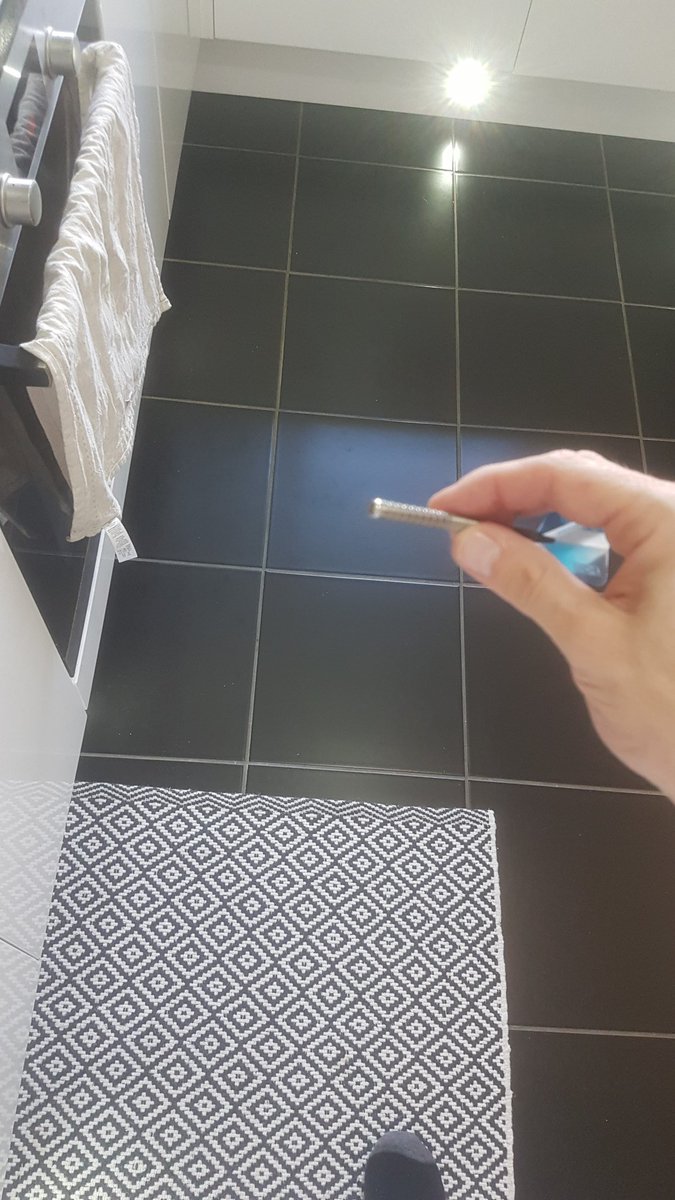 Russell Scott tweet media