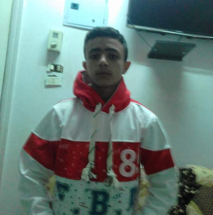 aaaa012331's tweet photo. @E___maNn @Abdelrh03699551 @1_essoO لا وانت وسامتك مقويه قلبك الصراحه https://t.co/z0eYPLweMe