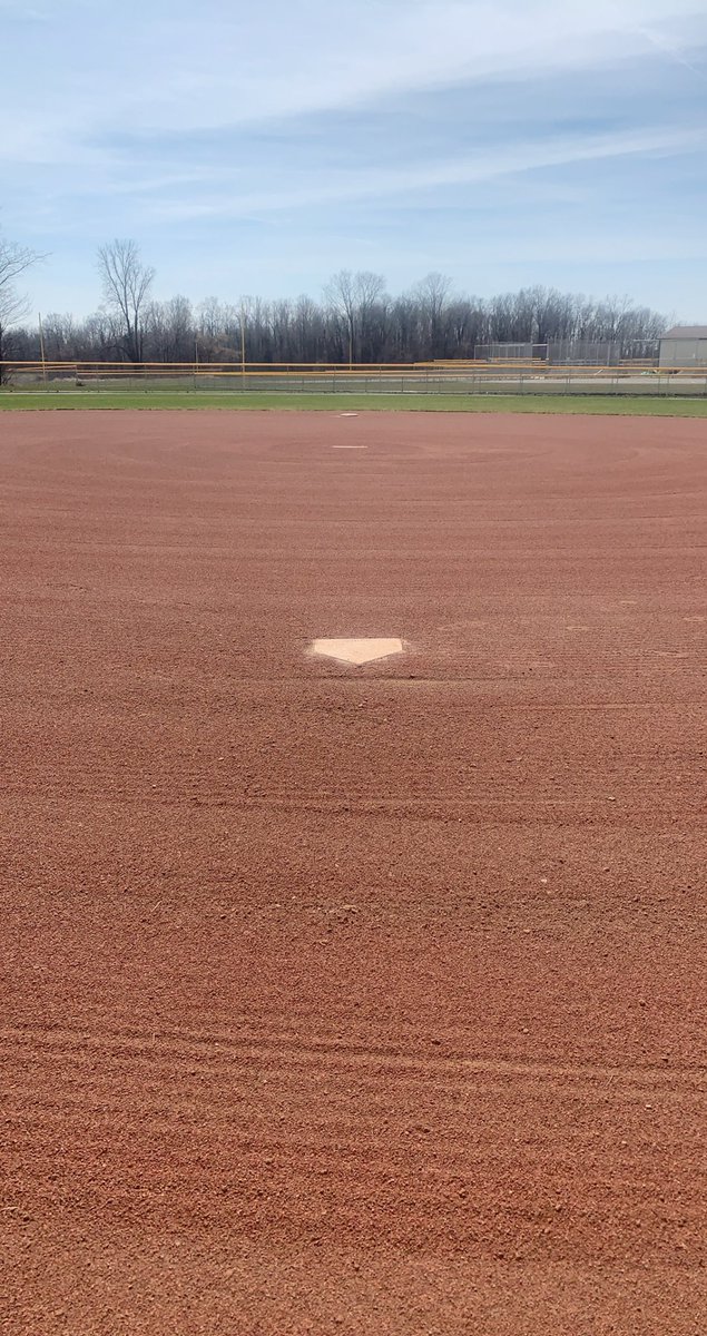A quick makeover for varsity baseball and varsity softball at Fayette High School. Ready for a great season! #safeandplayable <a href="/Homefield_/">Homefield</a> <a href="/DuraEdge/">DuraEdge Products</a>