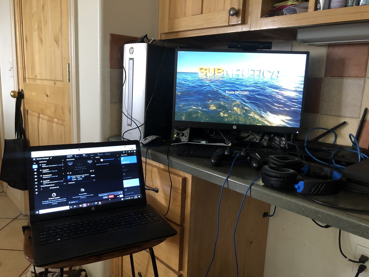 DungeoneerGames's tweet photo. Crashing at my parents house. 

It’s time to party. 

And by party I mean play a game that terrifies me. 

https://t.co/s39CFvOKGI

#subnautica #gaming #twitch #twitchstreamer #twitchaffiliate #pathtopartner #lgbtqia #queeringaming #nonbinarystreamers https://t.co/HRfEE0YBVx