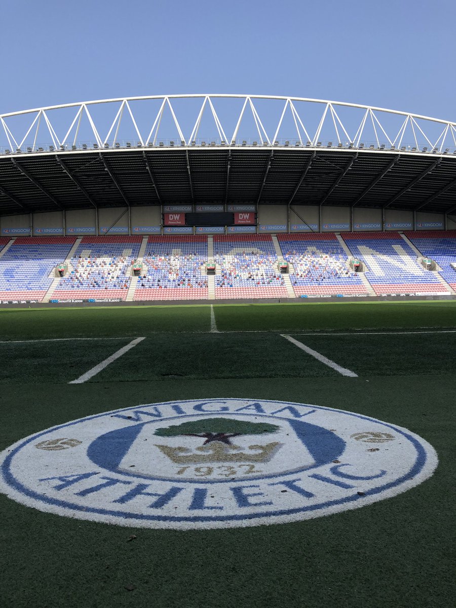 Wigan, better days are coming 💙

#wafc