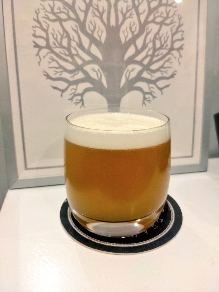 DramofWar's tweet photo. Finally got some pineapple juice, so I'm giving the @MaltBox ๐ pineapple sour a whirl. Thanks to @SummertonClub for getting the recording out so swiftly ๐ฅ๐ #whiskycocktail #swvf https://t.co/3oz230R82Z