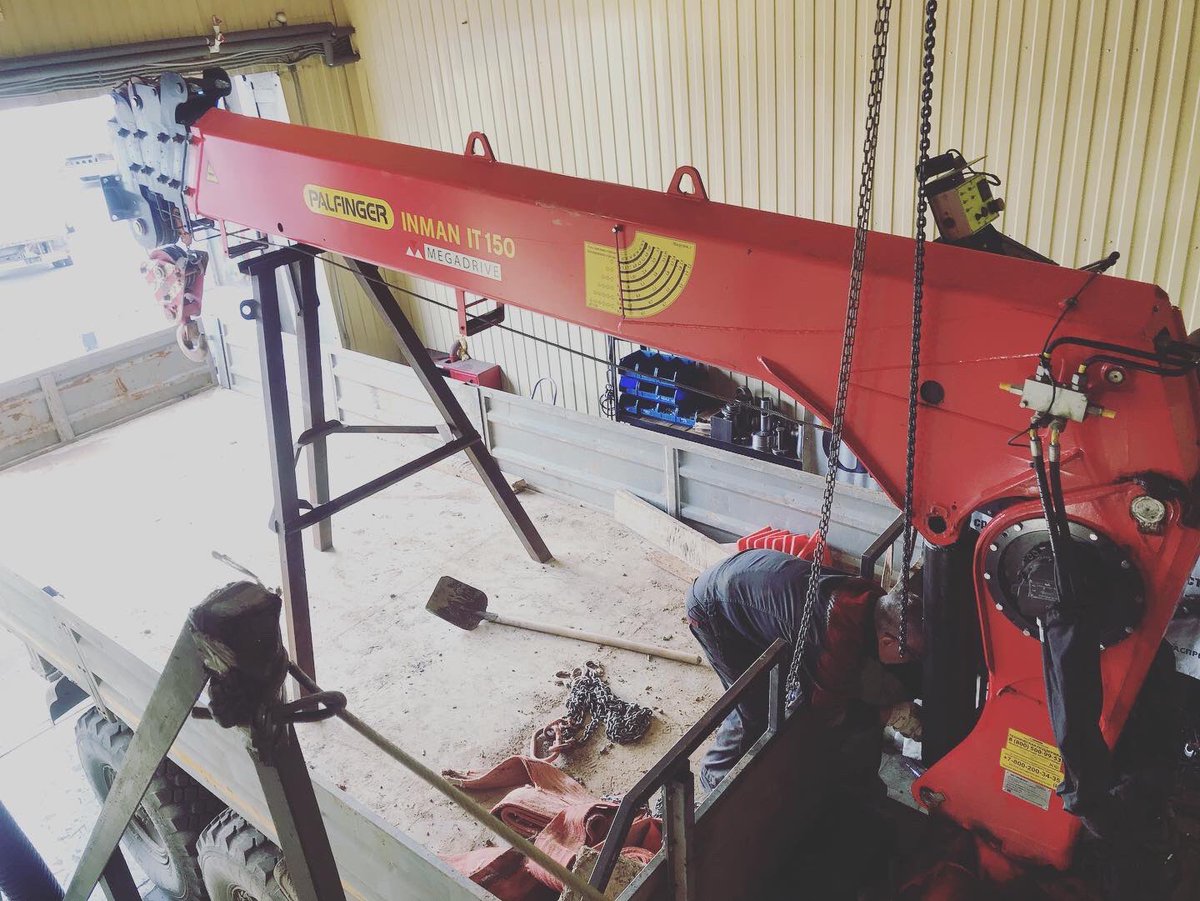 servispalfinger's tweet photo. Закончили ремонт крановой установки #INMAN PALFINGER IT150. Работали с гидроцилиндром подъёма стрелы и поворотной опорой

https://t.co/ilh1emJvjI

#gdplru #ремонткму #ремонтманипуляторов #ремзонамкад31 #инманит150 #inmanit150 #инман #palfinger #palfingerinman #palfingerinmanit150 https://t.co/OjlbqvyYrG