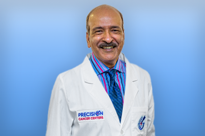 PrecisionCancer's tweet photo. 🎗💜Thank you for all you do in sharing your skill and expertise, your care and compassion, and for making a difference each and every day. 💜🎗
Happy Doctors Day!! 🩺👨‍⚕️👩‍⚕️ #PrecisionCC https://t.co/V2srjTM3Q4