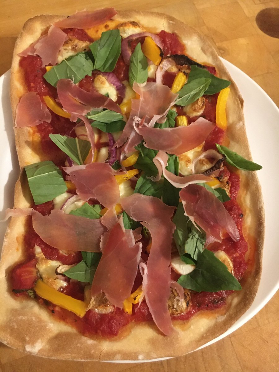 DawnLoweActress's tweet photo. @poppyscupcakes @charlwadephoto Hi Wendy. Hereβs my pizza. Itβs all made from scratch and I even make my own tomato sauce using tomatoes basil and garlic. I have hand torn basil, mozzarella and prosciutto ham. So delicious. My pizza base is hand made too. #CupcakeHour #handmade #rusticpizza https://t.co/sfJqbEl9fN