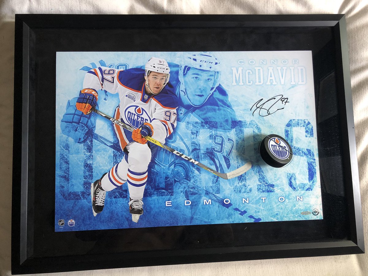 RyanTotka's tweet photo. Mail Day π¬ New Wall Art or #NFT? 3D @CMcDavid97 piece from @UpperDeckSports https://t.co/XydOP6OFLS