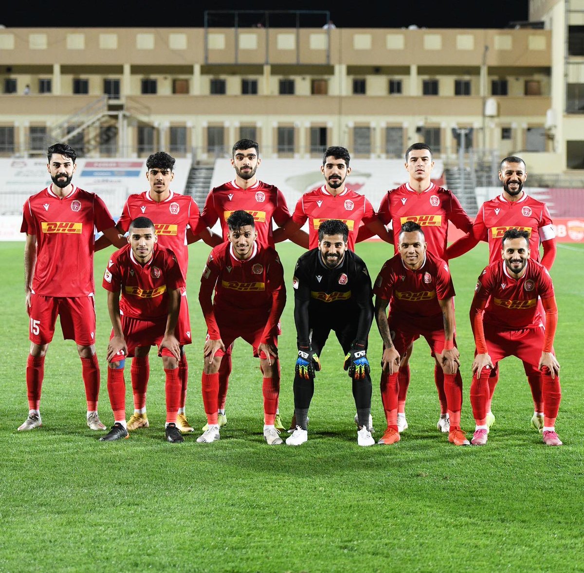 MuharraqClub's tweet photo. فوز المحرق على البديع 3-1 ضمن الدور نصف النهائي من كأس الاتحاد، سجل الاهداف حسن الكراني و تياغو ريال هدفين . #muharraqclub https://t.co/f6z6G5SoEy