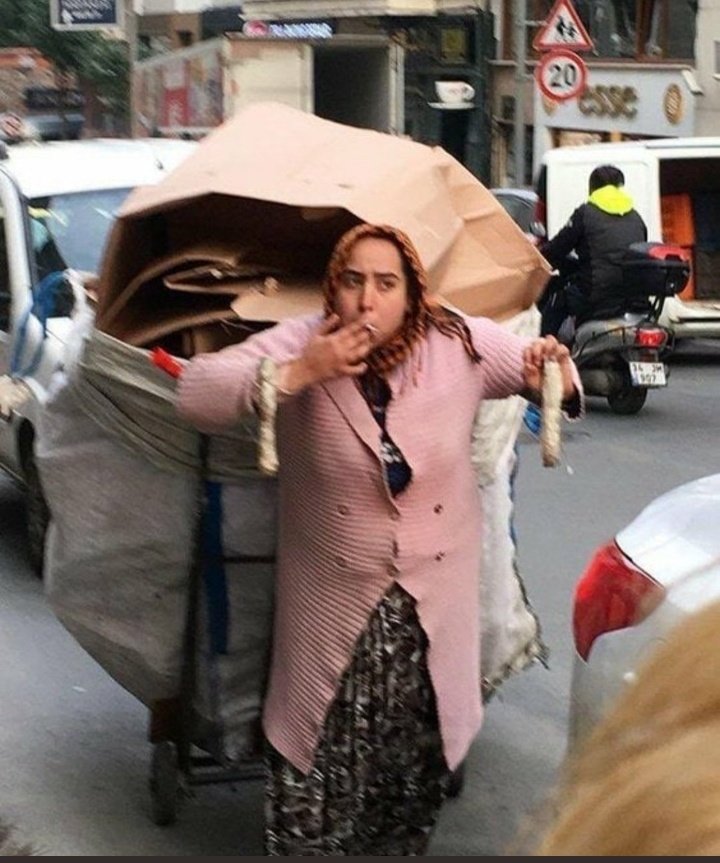 daniaa_0d's tweet photo. Kahıra eyvallah https://t.co/gUWNuVYTaC