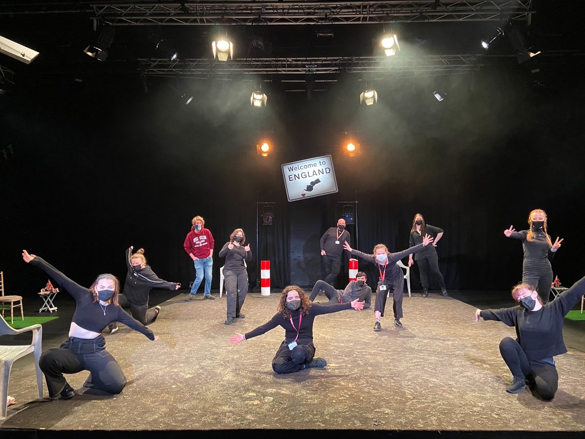 The Toll team!! Felt amazing to be working on a show after a year out, and such a great experience being a part of New Season at <a href="/RWCMD/">Royal Welsh College of Music & Drama</a> - I can't wait for summer term for my next placements!