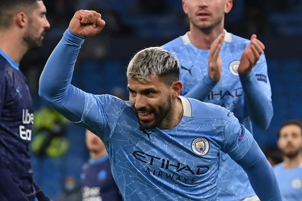 rsvolpi's tweet photo. Entiendo el "reclamo" de muchos hinchas de #Independiente a Agüero por su propia promesa -en varias oportunidades durante años-, pero sacando esas palabras, ya no le debe nada a CAI, le dio 28 palos verdes -la venta más cara del fútbol local- y aportó para el Centro de Domínico. https://t.co/PEbnU1ybt6