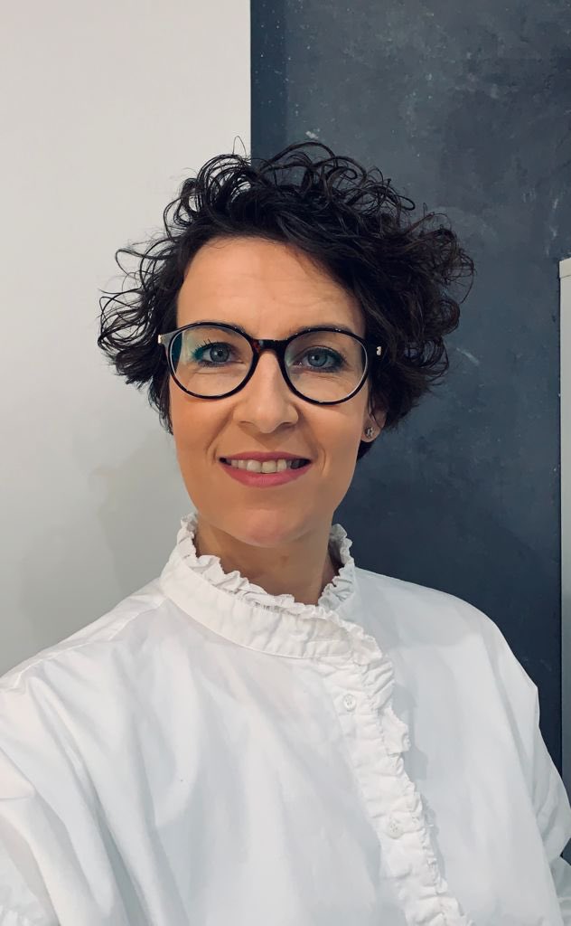 Á𝗻𝗴𝗲𝗹𝗲𝘀 𝗚ó𝗻𝗴𝗼𝗿𝗮, 𝗻𝘂𝗲𝘃𝗮 𝗽𝗼𝗿𝘁𝗮𝘃𝗼𝘇 𝗺𝘂𝗻𝗶𝗰𝗶𝗽𝗮𝗹 𝗱𝗲𝗹 𝗣𝗮𝗿𝘁𝗶𝗱𝗼 𝗣𝗼𝗽𝘂𝗹𝗮𝗿 𝗱𝗲 𝗡í𝗷𝗮𝗿