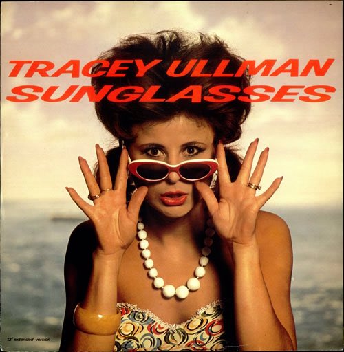 It's been pleasantly warm today and I have been humming #TraceyUllman and #Sunglasses #SpringIsComing #sunshine