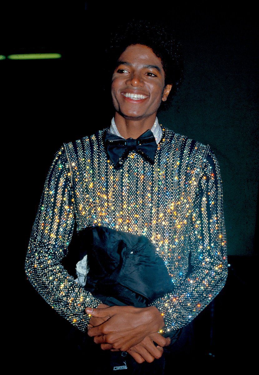 offthedestiny's tweet photo. If Michael Jackson had an Instagram in Off The Wall era: A THREAD https://t.co/IMcMkSgBkP