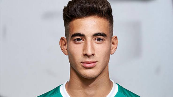 Objektif olmak gerekirse
Mert Müldür > Daniel Alves, Cafu, Philipp Lahm