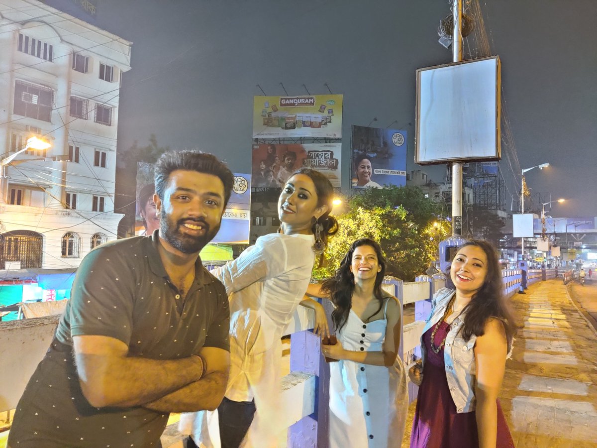 Bidula Bhattacharjee (@bidutwits) on Twitter photo Late night Hoarding Darshan 💃💃💃
Happy Faces 😃😃😃
#GolperMayajaal #2ndApril
<a href="/actoranuradha/">Anuradha mukherjee</a> <a href="/ARPITARC/">Arpita roychowdhury</a> <a href="/iamnemo13/">Nemo</a> <a href="/shubhowithu/">Shubho Ganguly</a> <a href="/ashu_web/">Ashu Chakraborty</a> <a href="/pssent/">PSS Entertainments</a> <a href="/SVFsocial/">SVF</a> Late night Hoarding Darshan 💃💃💃
Happy Faces 😃😃😃
#GolperMayajaal #2ndApril
<a href="/actoranuradha/">Anuradha mukherjee</a> <a href="/ARPITARC/">Arpita roychowdhury</a> <a href="/iamnemo13/">Nemo</a> <a href="/shubhowithu/">Shubho Ganguly</a> <a href="/ashu_web/">Ashu Chakraborty</a> <a href="/pssent/">PSS Entertainments</a> <a href="/SVFsocial/">SVF</a>