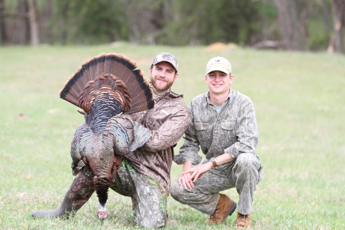 chicks_alabama's tweet photo. It was a good, good morning in the turkey woods.... #CantStopTheFlop https://t.co/bv0UmiMe1N