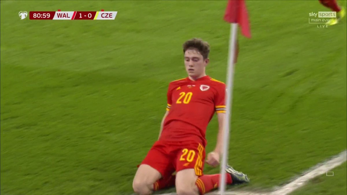 The cross 😍
The header 👌
Hyfryd @Daniel_James_97
#WALCZE | #TogetherStronger | #WCQ https://t.co/4Be2P1N3jG