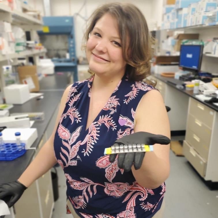 WinspireU's tweet photo. The next team we highlight is our grant-writing team, and we will start with @AmandaLSmythers! Amanda received a B.S. and M.S. in chemistry from Marshall University and is now a 2nd-year @uncchemistry in @HicksLabMS. https://t.co/nun6M6SoMi
