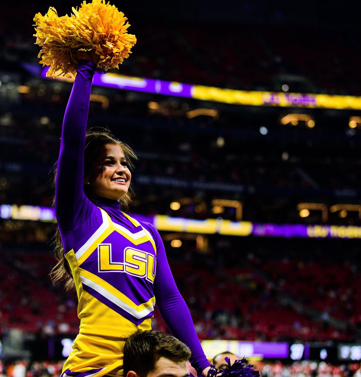 LSU Cheerleading tweet media