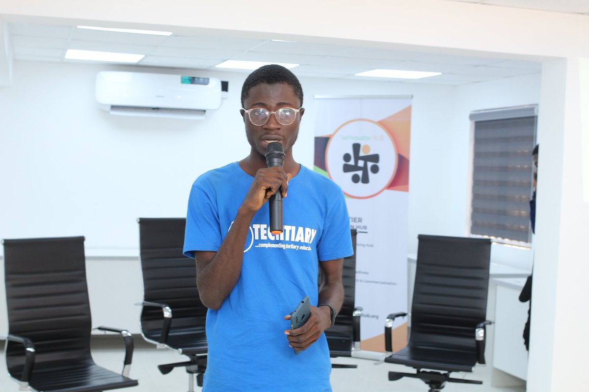 malik_kolade's tweet photo. Being one of the winning entries for the @wennovation Ideathon Challenge, I had the privilege to pitch my idea, Meuve - a ride sharing platform, to the audience and potential investors at the 10th year anniversary of Wennovation Hub on Saturday, 27th March, 2021. 1/4 https://t.co/3RfkwbSR0D