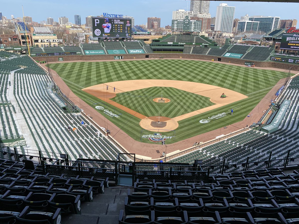DanKiermaier's tweet photo. I’m very lucky to work alongside some of my best friends. These guys have Wrigley dialed in for Opening Day @LeviDriesen @dgress16 @MrozKyle @KJakowitsch https://t.co/mZl4N5EAsM