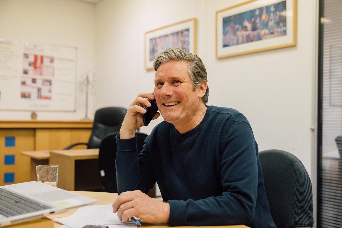 Keir_Starmer's tweet photo. Great reaction for the brilliant @TracyBrabin on the phones this evening!

Look forward to joining her in Yorkshire tomorrow.

#VoteLabour https://t.co/OzK8MbR3nm
