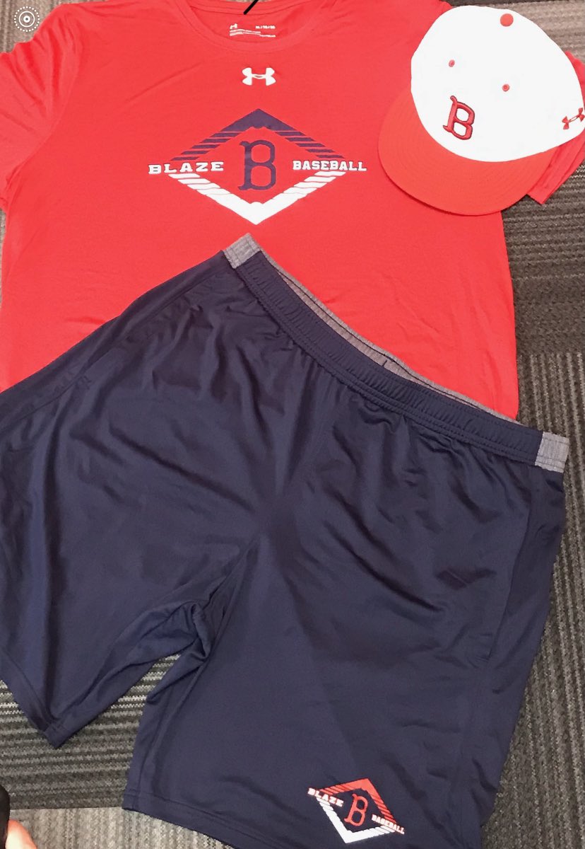 BlazeBaseballKC's tweet photo. 🚨Free Blaze Gear Giveaway🚨 

3 winners will be selected to win a Blaze swag item! 

A drawing will be done for (1) Blaze hat winner, (1) Blaze Shirt winner, and (1) Blaze shorts winner.

How to win:
Follow @BlazeBaseballKC and retweet this tweet! 

Winners announced Mon April 5 https://t.co/lNCugov2A4