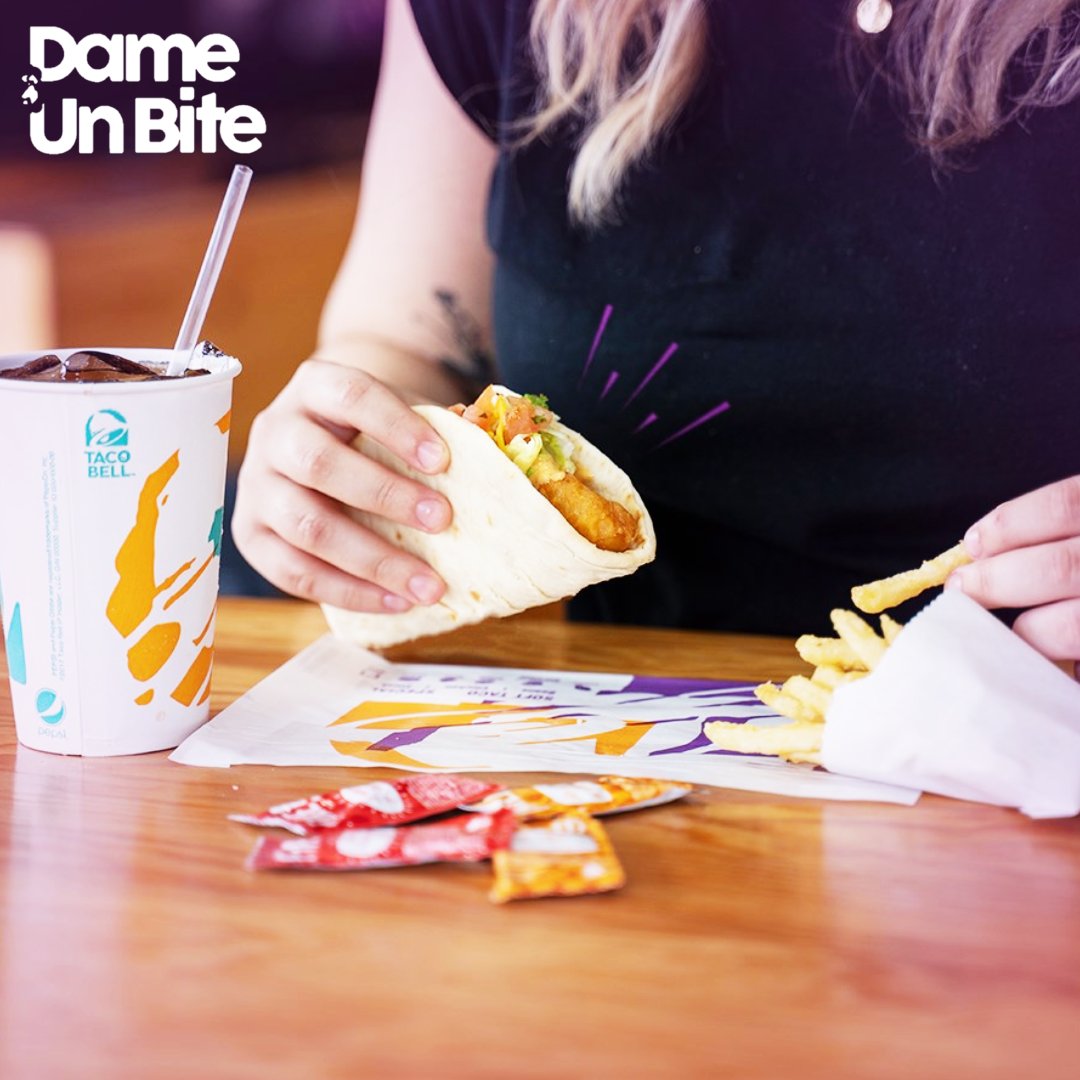 dameunbite's tweet photo. 🐟 ¿Sabías que puedes conseguir las Fish Gorditas o Chalupas de @tacobellpr en nuestro app? 😃 ¡Llévatelas en combo por sólo $6.99! 😃 Además, aprovecha el 15% de descuento usando el código "𝗦𝗘𝗠𝗔𝗡𝗔𝗦𝗔𝗡𝗧𝗔". 🙌🏽Válido hasta el domingo 4 de abril.
.
.
📸 @tacobellpr https://t.co/9Itq1eCLUF