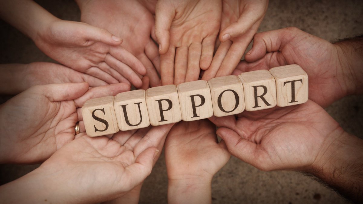 LOOK_UK's tweet photo. Our Mentoring service equips young VI people with the tools they need to #ChooseToChallenge societal barriers.
#Support #SupportingTheVICommunity #VIP #VisuallyImpaired https://t.co/OzEhTPD2oe