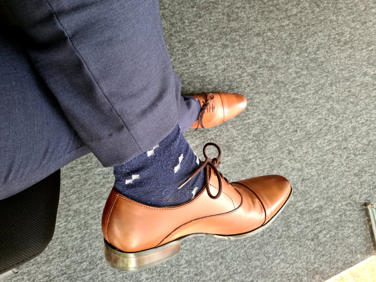 odincdmx's tweet photo. 😁 me compre esos zapatitos 👞👞 a mi me gustaron lo malo que creo es mucha agujeta, ustedes que opinan? https://t.co/UsU023LhMd