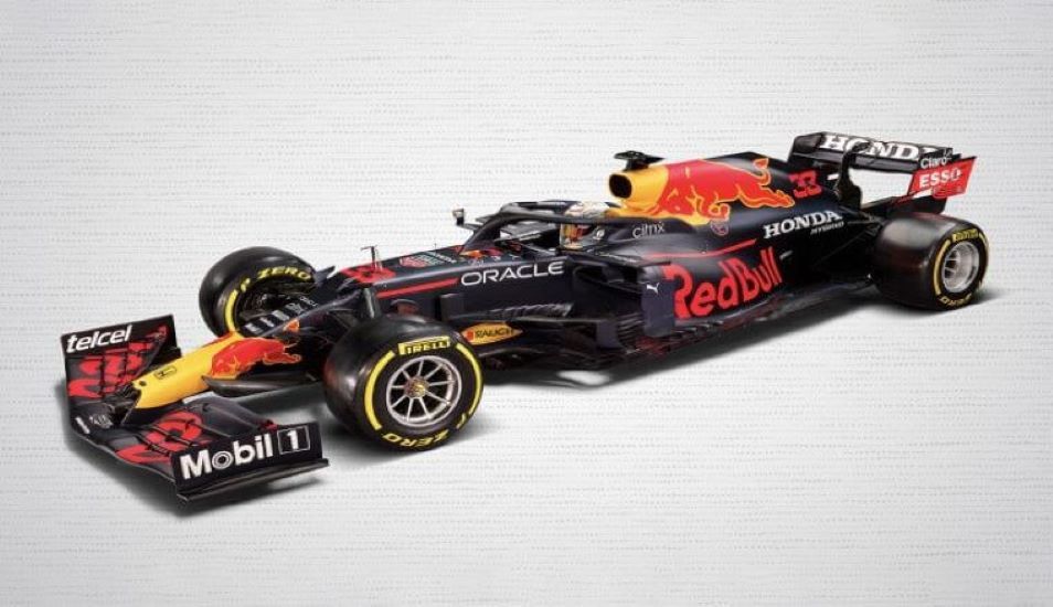 ShellyKramer's tweet photo. . @redbull Racing, the four-time Formula 1 World Champion team, has chosen @Oracle as its official cloud infrastructure partner. @DanielNewmanUV shares his overview and insights in this article. https://t.co/GGeeoxb1J8 #F1 #Analytics #RacingAnalytics #redbullracing #Cloud https://t.co/vZjrl3Jkm9