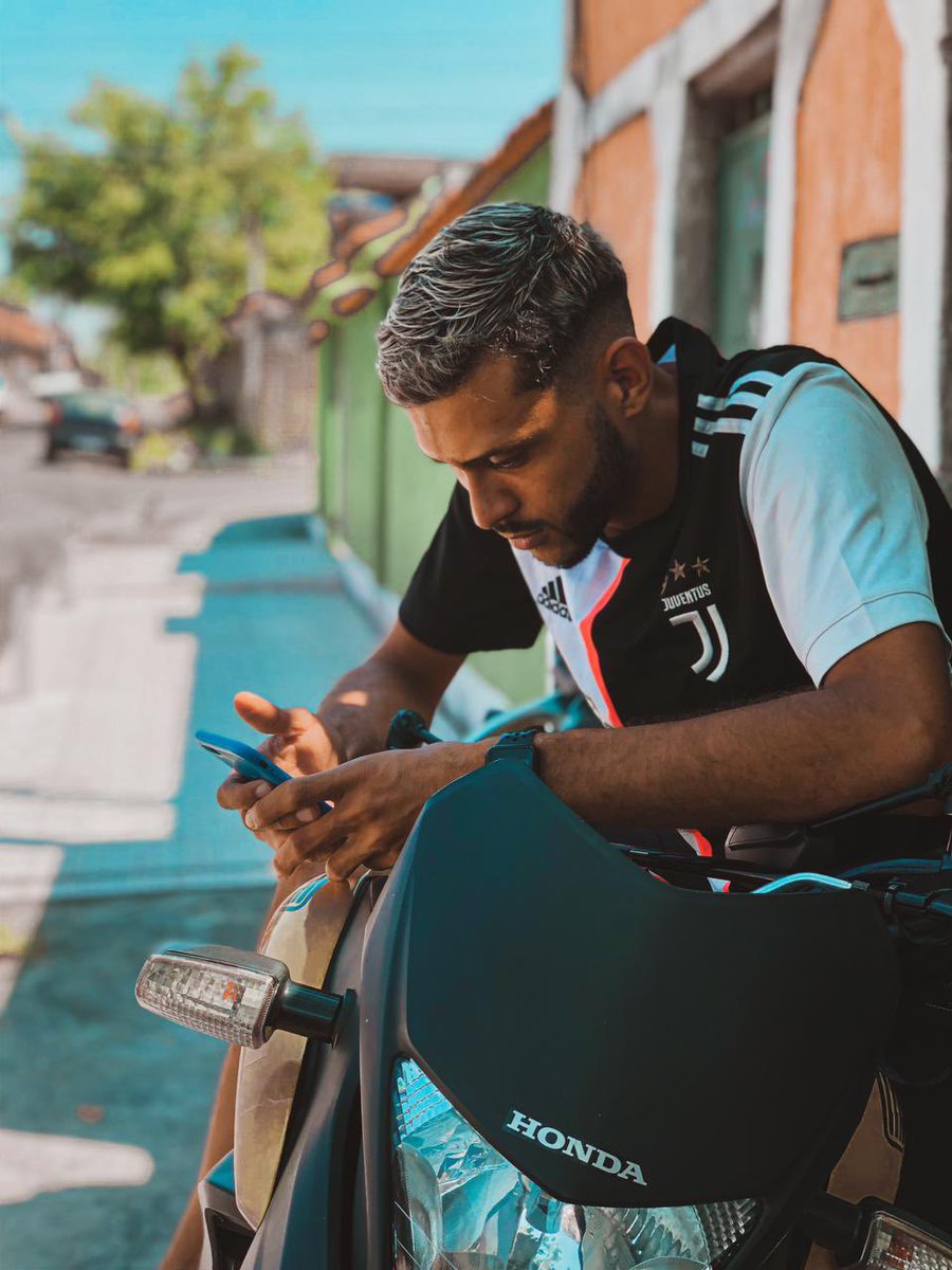 Reissffc's tweet photo. 🥵😎 https://t.co/w1OK6NRZ0F