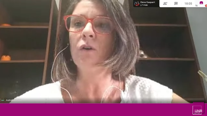 CienciasUNR's tweet photo. ¡En vivo!😃@ElenaGasparriOk, secretaria de @CienciasUNR, da comienzo a la charla "Tecnologías y emprendimientos con impacto social" con 
@melinamasnatta 👉Podés verlo desde el canal de Youtube de @UNRoficial📱#UNRemprende2021
#ideasquecreanvalor https://t.co/tE5LO38Z3n