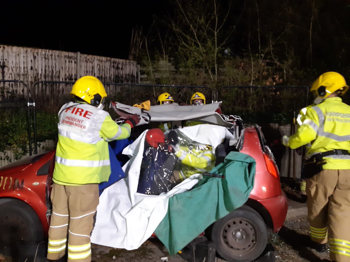 Drill nights are back ! After months off of training together as a station. Only responding to incidents and lectures on teams meetings 🥺

We are back in the yard doing some critical RTC training 💪🏼