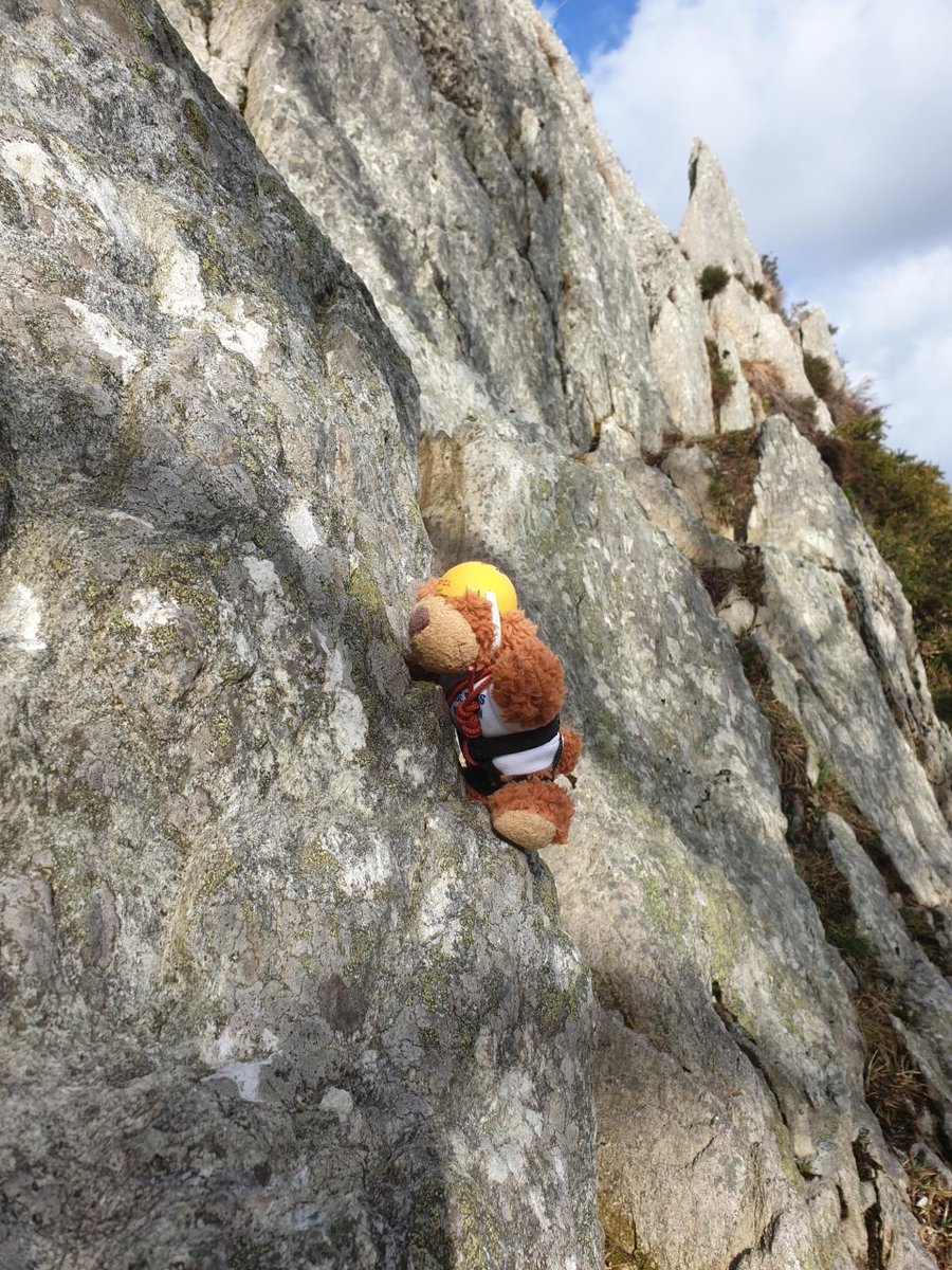 Blue Peris Mountain Centre tweet media