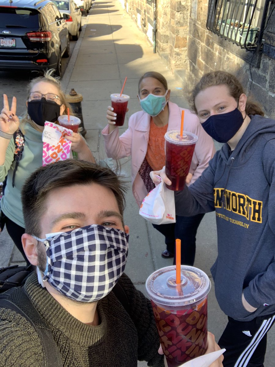 AnnamariaWenner's tweet photo. You get a blueberry pomegranate refresher. You get a blueberry pomegranate refresher. You get a blueberry pomegranate refresher. Everyone gets a blueberry pomegranate refresher!!!
#dunkinrunwithdeanwenner #joinusnexttime https://t.co/VU7UWMG59r