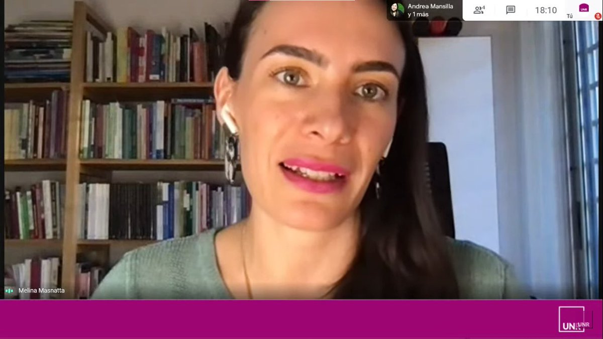 CienciasUNR's tweet photo. "¿Cuándo se dieron cuenta que podían transformar algo?", así empezó la charla @melinamasnatta📱Cuestionar lo cotidiano para emprender fue la premisa con la que nació @chicasentec💡
#UNRemprende2021 #ideasquecreanvalor https://t.co/1hgMZ0HgYd