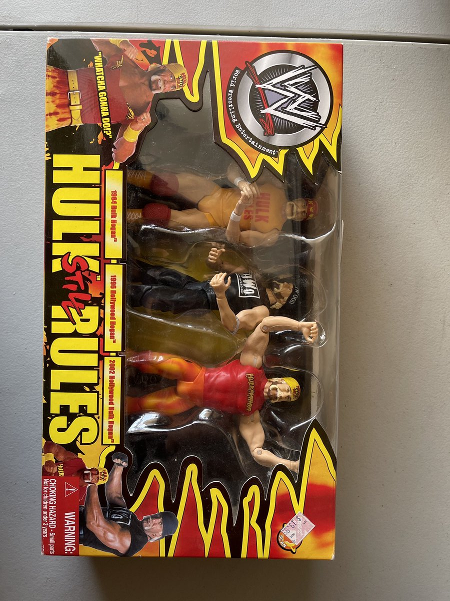 HeadOverSnkrs's tweet photo. @HulkHogan can I brother get a retweet for being an avid collector of your action figures? https://t.co/aEtXk6wMQI